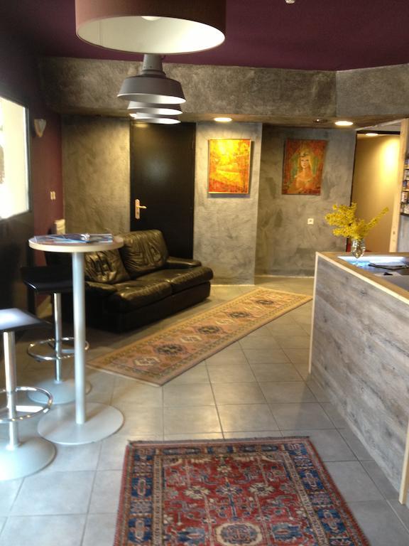 Les 4 Vallees Hotel Albertville Esterno foto