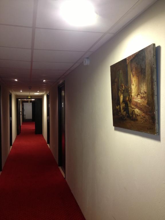 Les 4 Vallees Hotel Albertville Esterno foto
