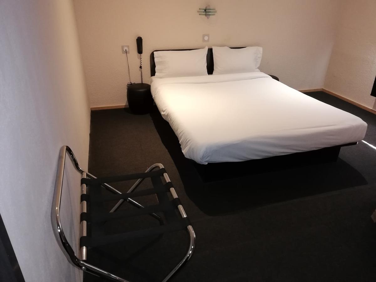 Les 4 Vallees Hotel Albertville Esterno foto