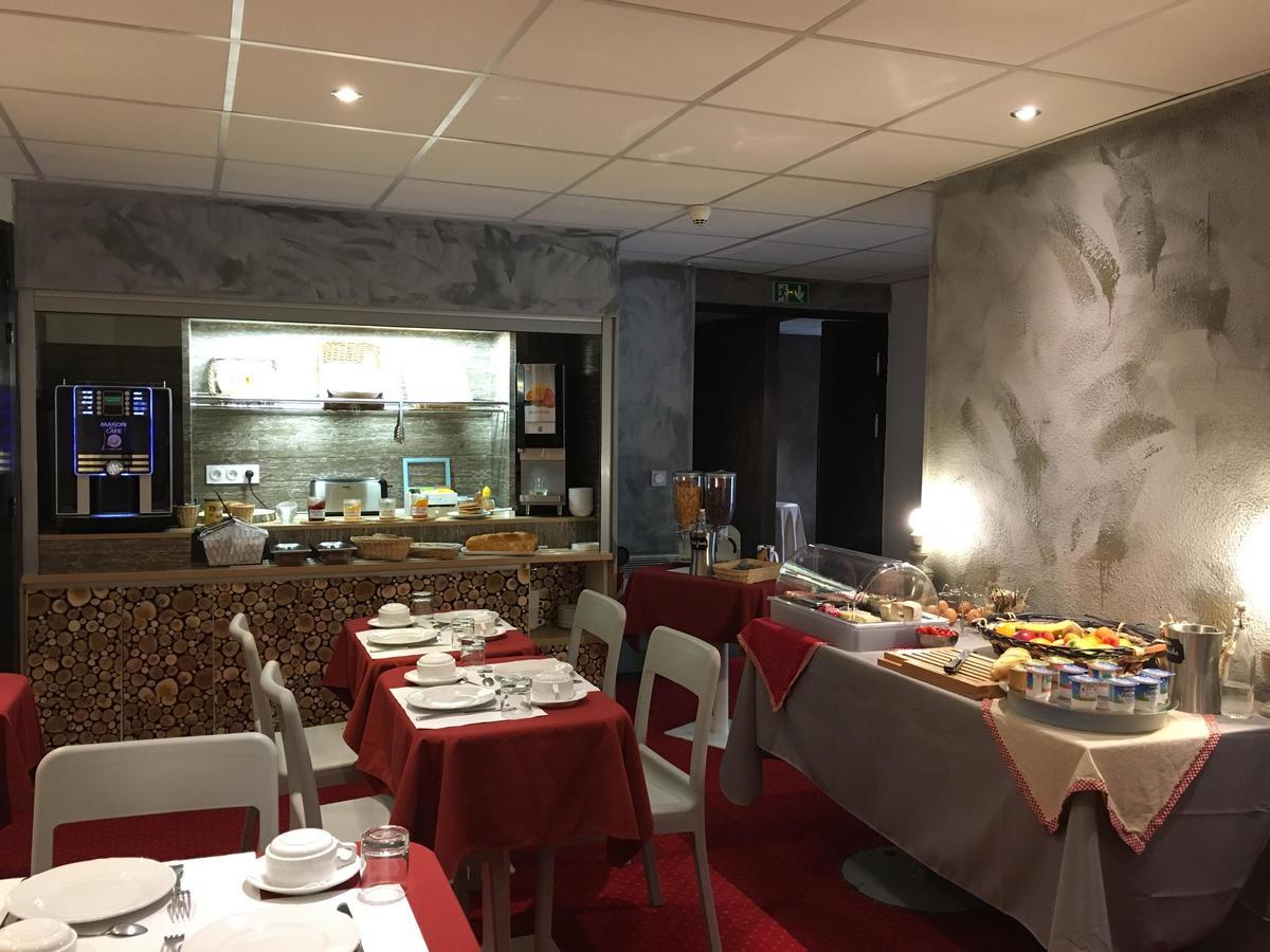 Les 4 Vallees Hotel Albertville Esterno foto